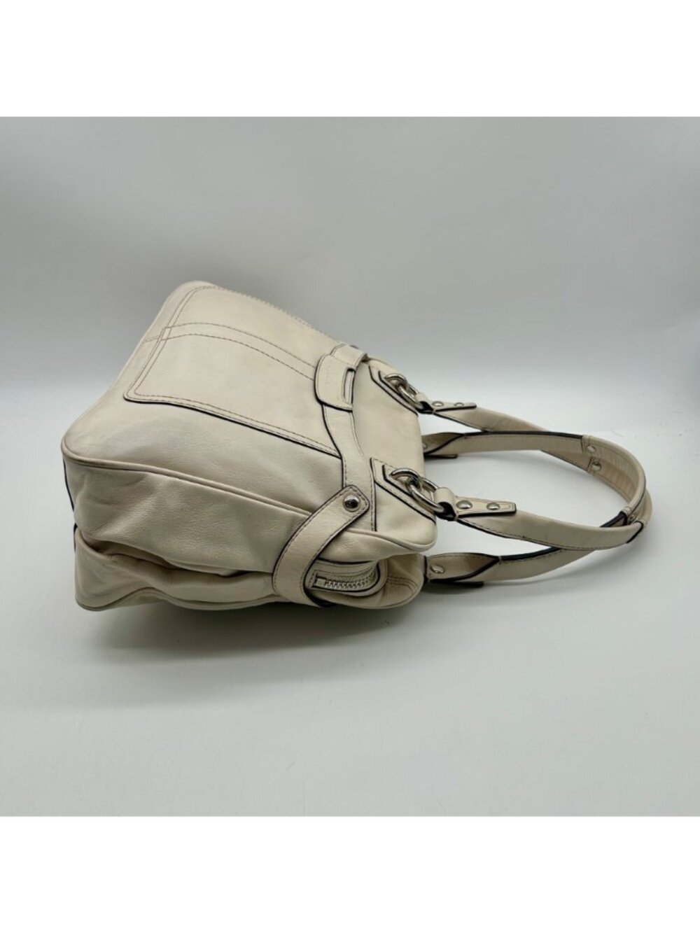 Coach White Soho Leather Satchel - Picture 4 of 11